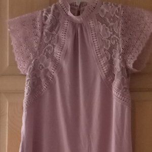 Cable & Gauge Mauve Lace Cap Sleeve Top With Key Hole ClosureSize S/P